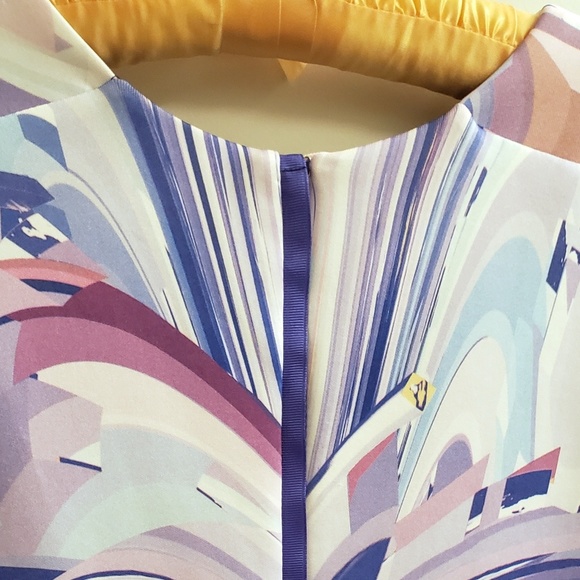 Bebe Bodycon Dress - Picture 2 of 4